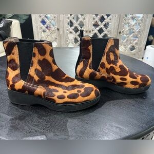🐆💛LOUISE ET CIE💛🐆Genuine Calf Hair Platform Leopard Ankle Boot Size 9